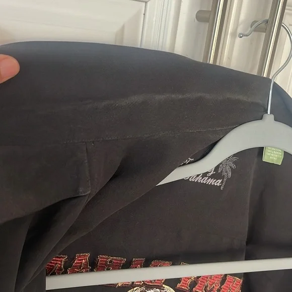 Tommy Bahama Men’s 100% Silk Cigars & Cars Embroidered Shirt Black Size XL - Picture 14 of 16